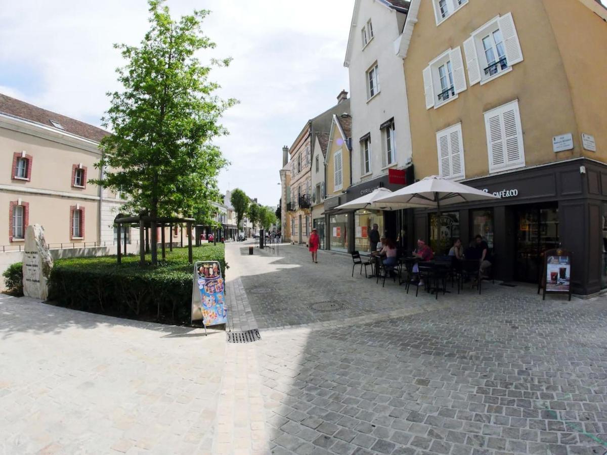 Chartres Coeur de Ville, beau 2 pièces chaleureux et lumineux,Parking et Wifi ! Esterno foto